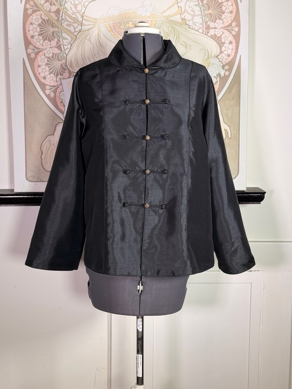 Rising Phoenix Black 100% Silk Jacket Frog Toggle Vintage Womens M Hong Kong